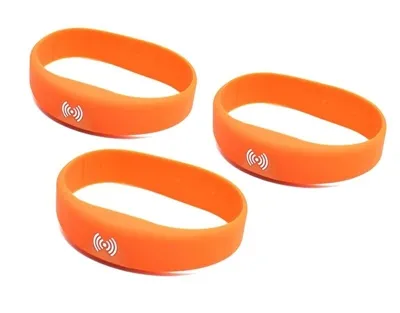Mekana silikonska RFID narukvica – udobna, izdržljiva i prilagodljiva pametna...
